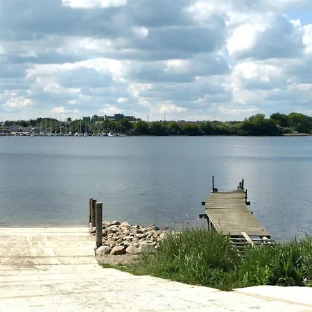 Babette - 75m To The Fjord By Interhome